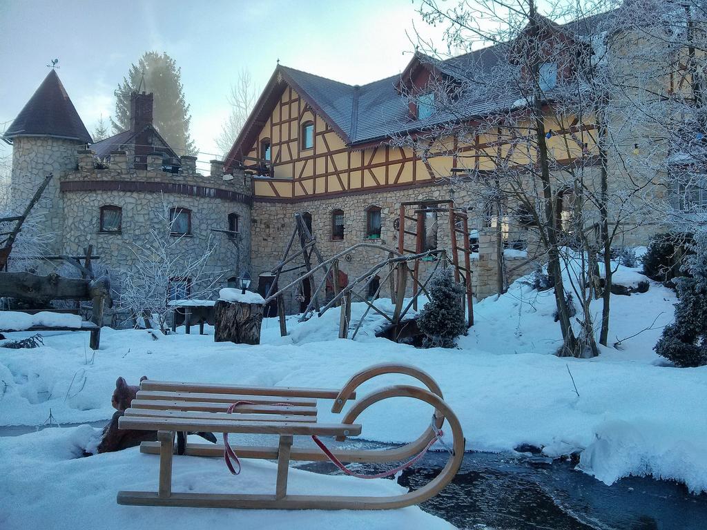 Zbojna Debra Bed & Breakfast Golejow Bagian luar foto